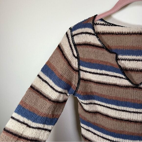 ✨ BDG Urban Outfitters Striped Notch Neck Crop Top Sweater Brown - Picture 6 of 14